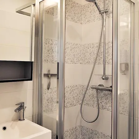 Duplex De Charme Au Coeur De Montmartre Апартаменты Париж