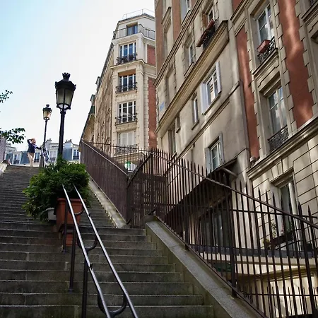 Apartment Duplex De Charme Au Coeur De Montmartre *